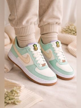 Nike Air Force 1 ’07 Happy Pineapple W 8 CZ0268-300